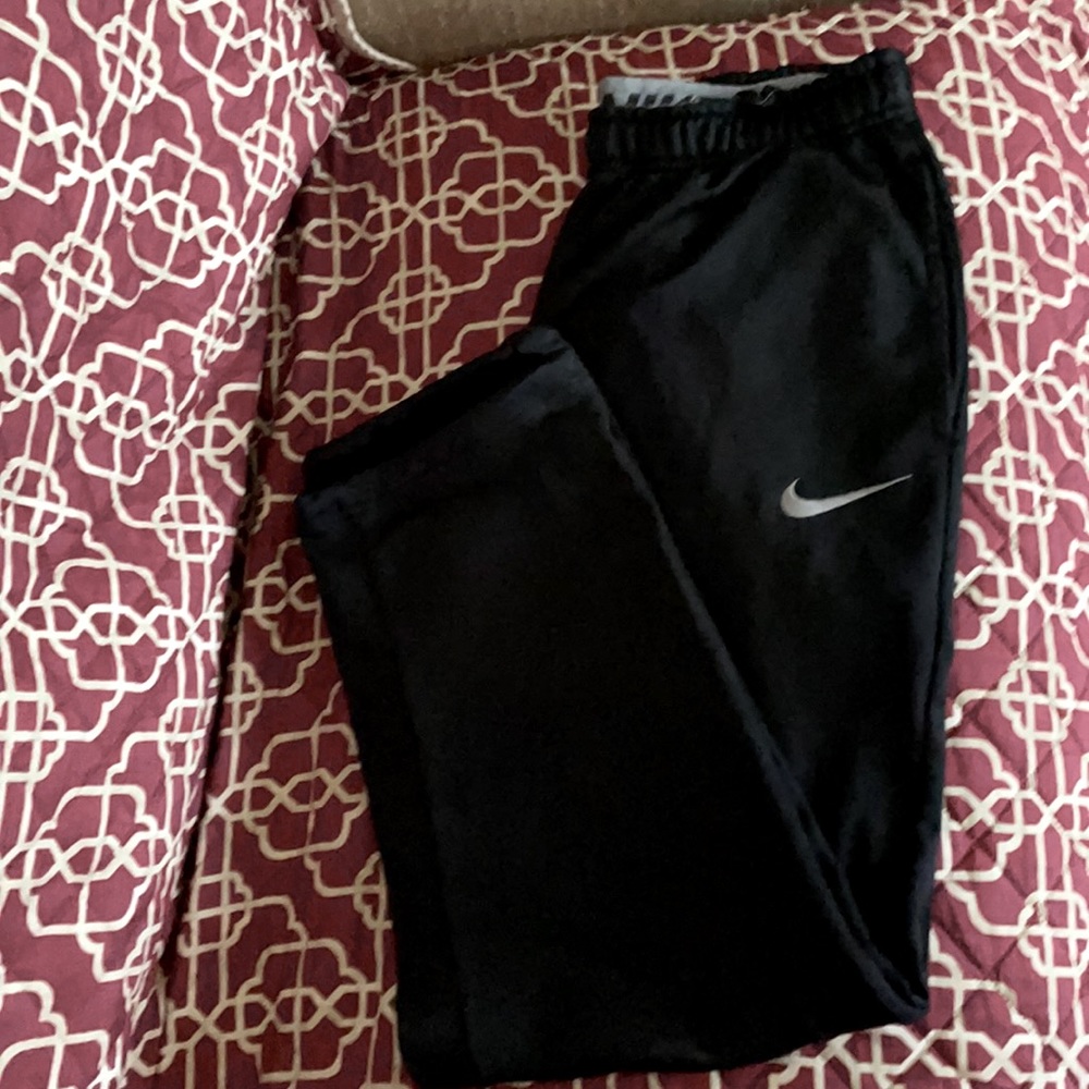 NIKE JOGGERS SZ L